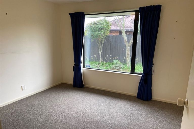 Photo of property in 2/15 Kintyre Drive, Broomfield, Christchurch, 8042