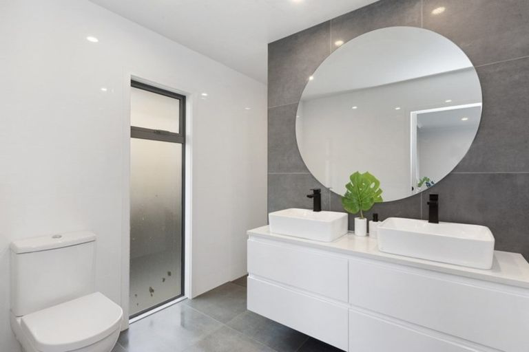 Photo of property in 3 Bosun Place, Te Atatu Peninsula, Auckland, 0610