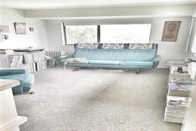 Photo of property in 168a Scenic Drive, Titirangi, Auckland, 0604