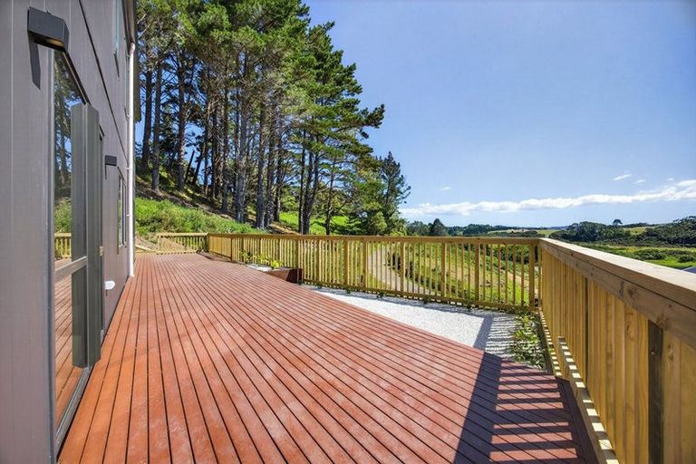 Photo of property in 244e West Hoe Heights, Orewa, 0931