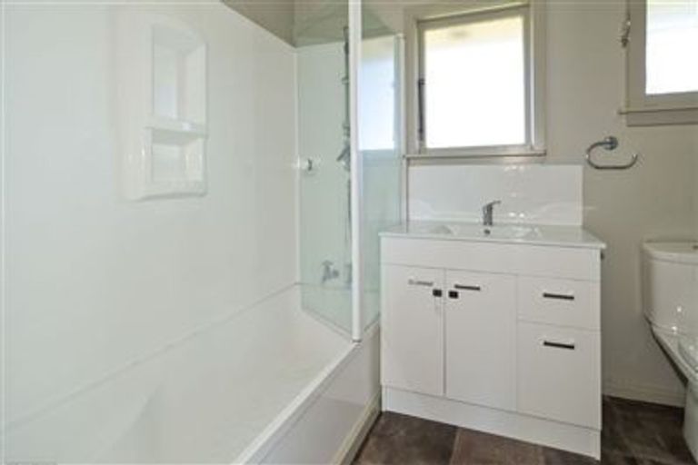 Photo of property in 23 Glencoe Street, Burnside, Christchurch, 8053