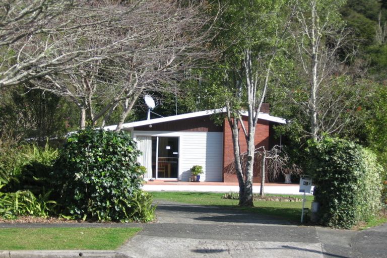 Photo of property in 21 Ranfurly Place, Te Kamo, Whangarei, 0112