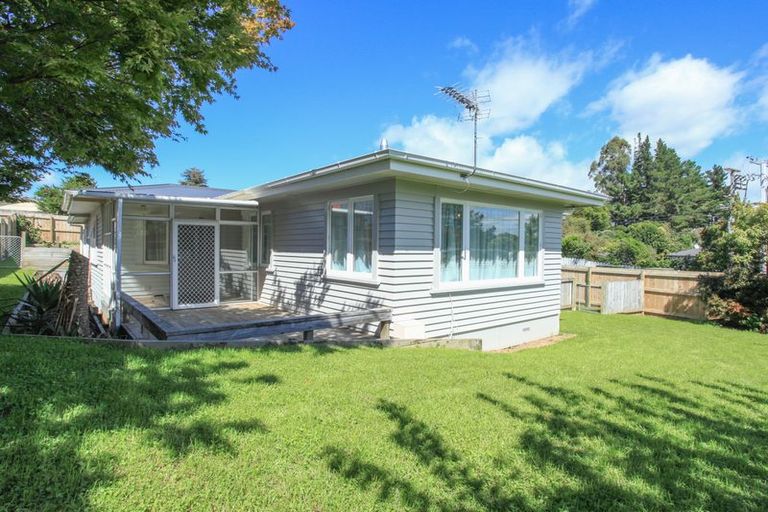 Photo of property in 1 Pollen Crescent, Melville, Hamilton, 3206