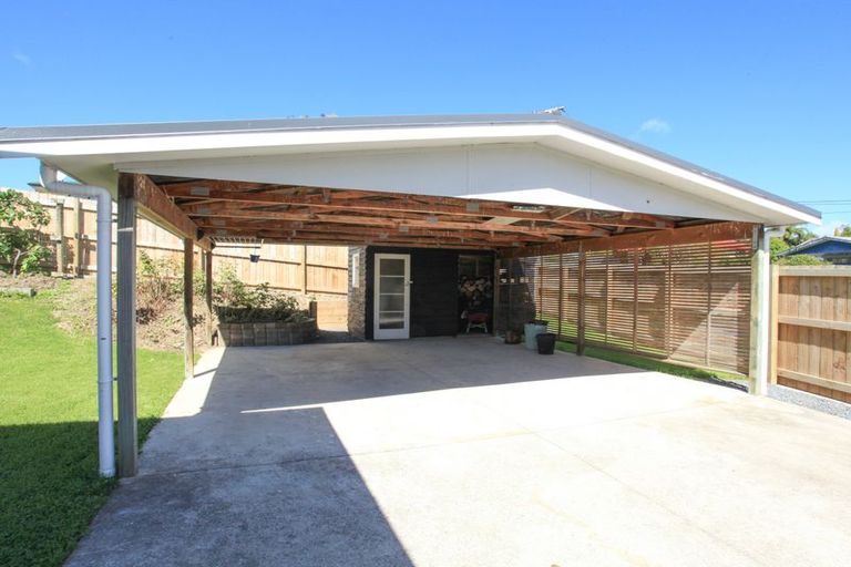 Photo of property in 1 Pollen Crescent, Melville, Hamilton, 3206