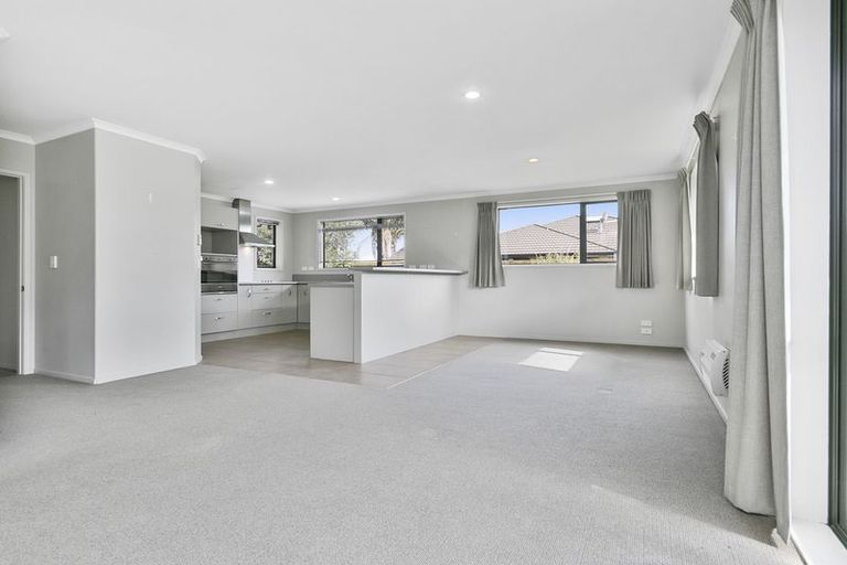 Photo of property in 23 Burr Street, Cambridge, 3434