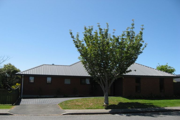 Photo of property in 2 Isaac Wilson Road, Kaiapoi, 7630