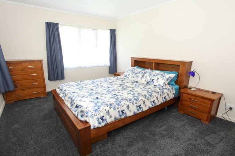 Photo of property in 1 Pollen Crescent, Melville, Hamilton, 3206