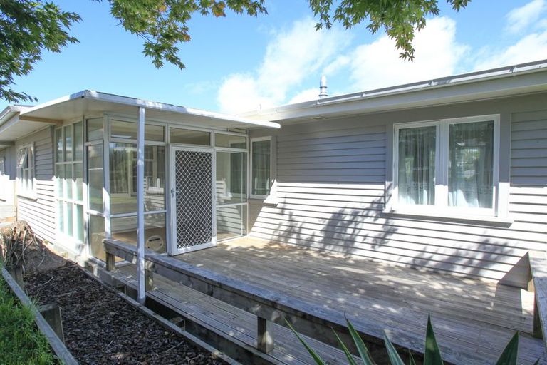 Photo of property in 1 Pollen Crescent, Melville, Hamilton, 3206