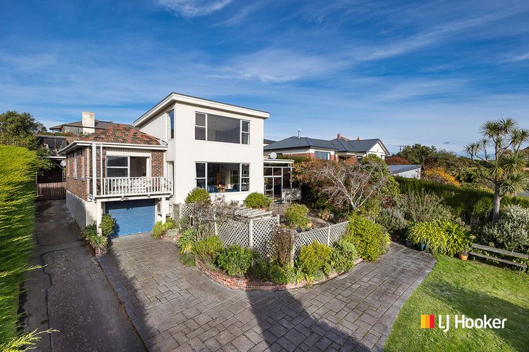 Photo of property in 11 Dunrobin Street, Waverley, Dunedin, 9013
