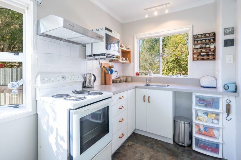 Photo of property in 16 Baldwin Road, Tasman, Upper Moutere, 7173