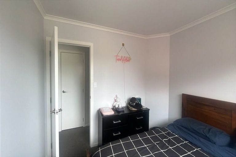 Photo of property in 10 Blanche Way, Half Moon Bay, Auckland, 2012