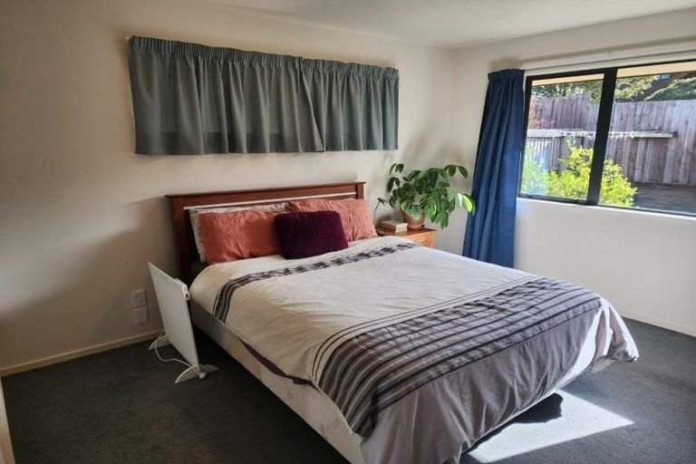 Photo of property in 23a Farquhars Road, Redwood, Christchurch, 8051