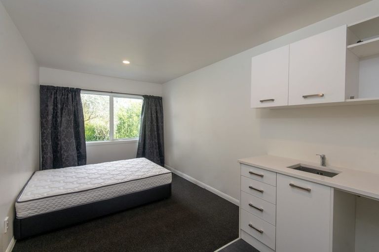 Photo of property in 5u4 Edgecumbe Street, Whitiora, Hamilton, 3200