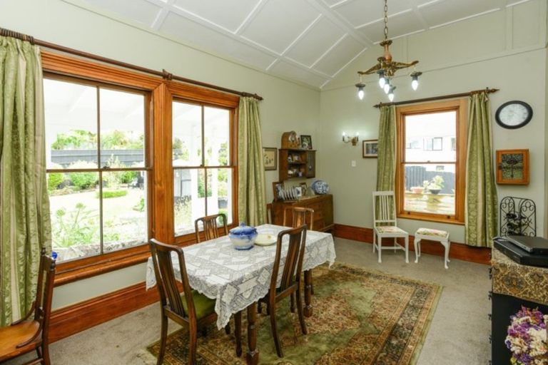 Photo of property in 5 Rose Street, Waipawa, 4210