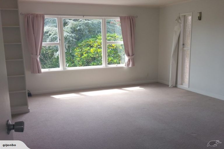 Photo of property in 488 Don Buck Road, Massey, Auckland, 0614