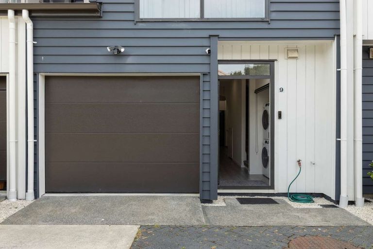 Photo of property in 9 Pasla Close, Papakura, 2110