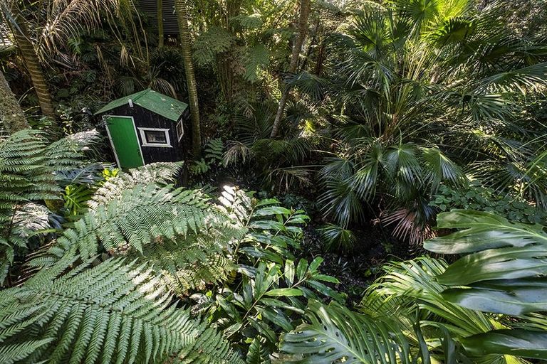 Photo of property in 155 Hinemoa Street, Birkenhead, Auckland, 0626