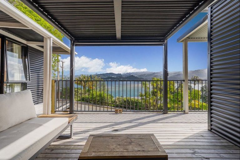 Photo of property in 158 Paku Drive, Tairua, 3508