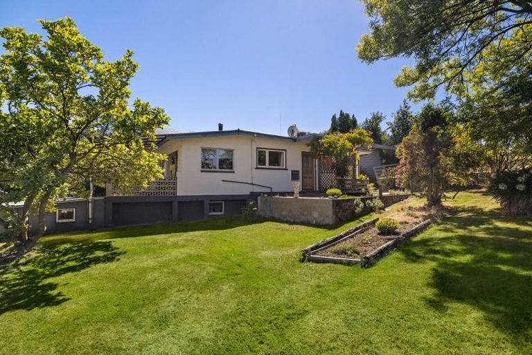 Photo of property in 6 Matai Road, Wanaka, 9305