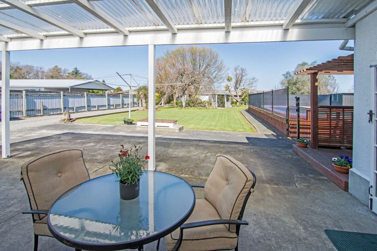 Photo of property in 77 High Street, Island Bay, Wellington, 6023