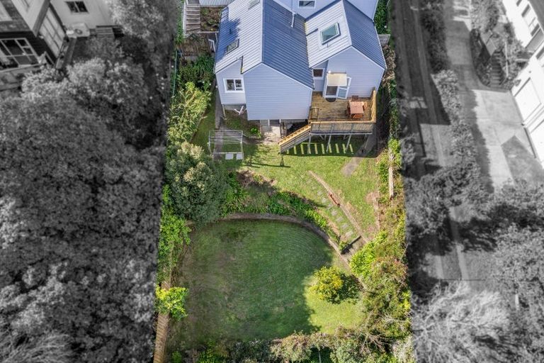 Photo of property in 18b Penryn Drive, Camborne, Porirua, 5026