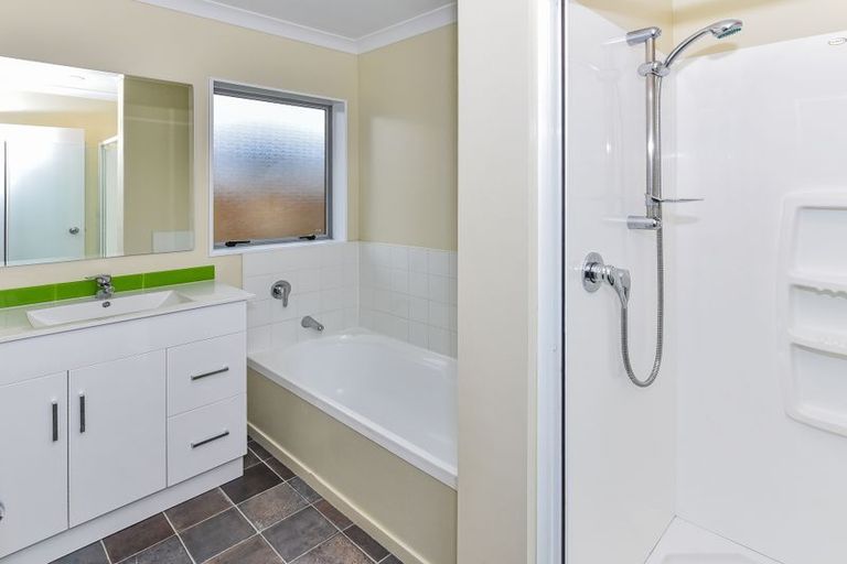 Photo of property in 51 Kelvin Road, Papakura, 2110