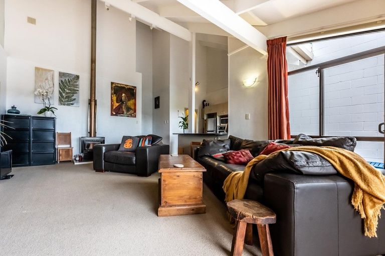Photo of property in 26b Tower Hill, Stanmore Bay, Whangaparaoa, 0930