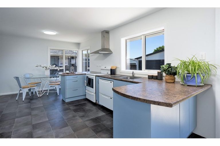 Photo of property in 10 Dundee Place, Spreydon, Christchurch, 8024