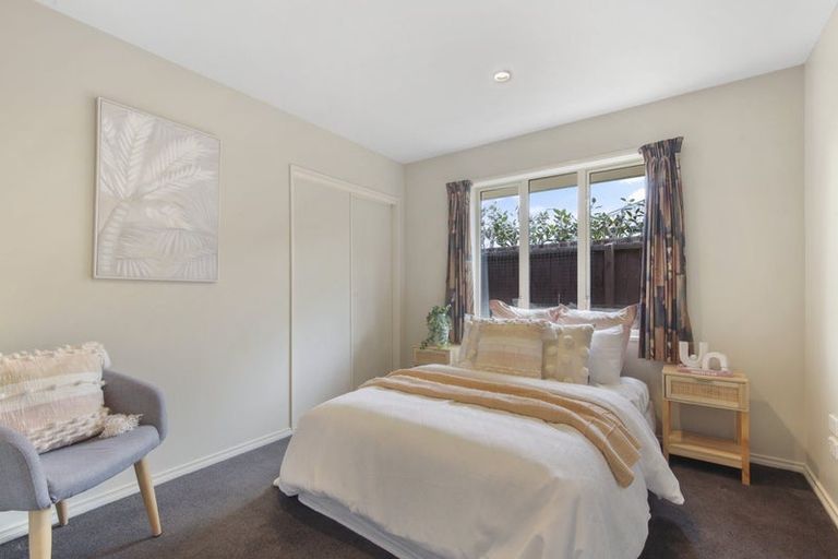 Photo of property in 5 Harrys Way, Redwood, Christchurch, 8051