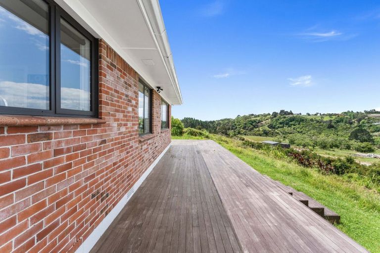 Photo of property in 57 Masons Road, East Tamaki Heights, Auckland, 2016