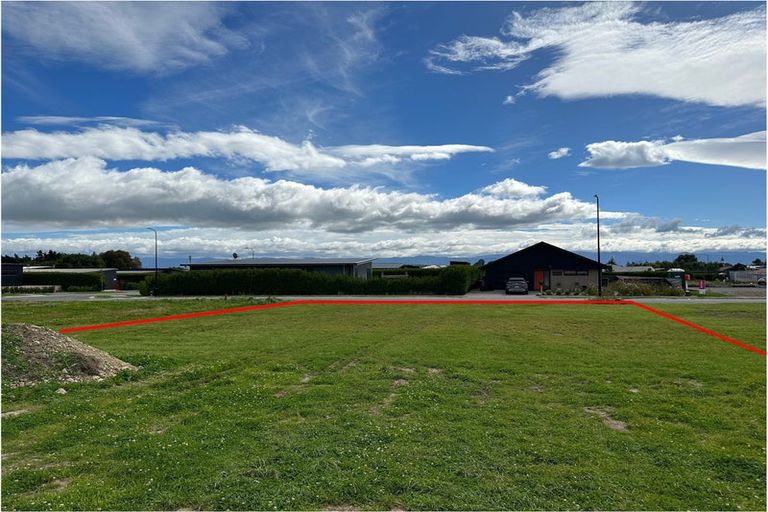 Photo of property in 2 Syrah Lane, Martinborough, 5711