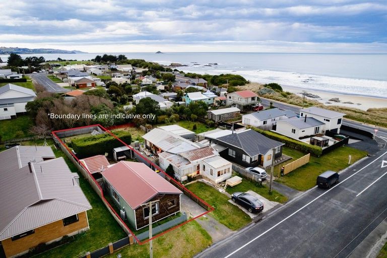 Photo of property in 7 Pearse Street, Brighton, Dunedin, 9035