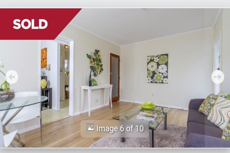 Photo of property in 1/31 Hutchinson Avenue, New Lynn, Auckland, 0600