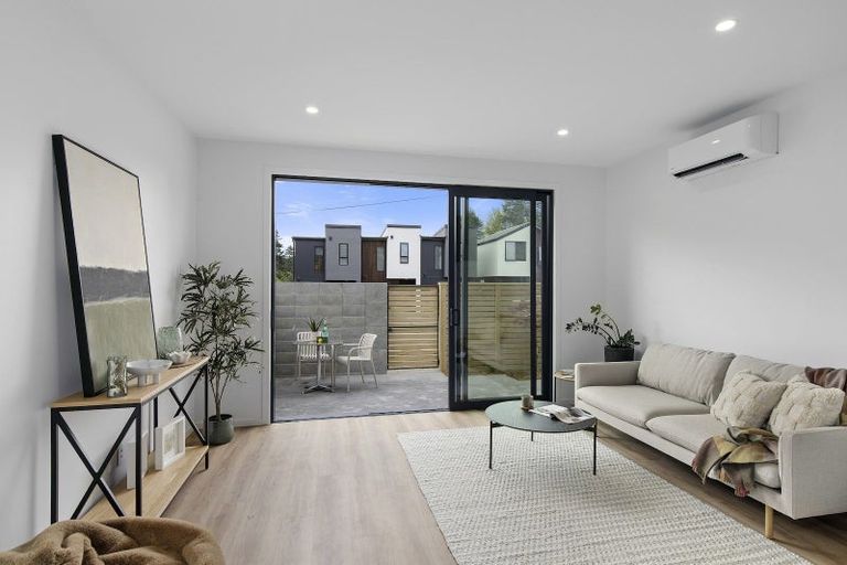Photo of property in 1/33 Raukawa Street, Stokes Valley, Lower Hutt, 5019