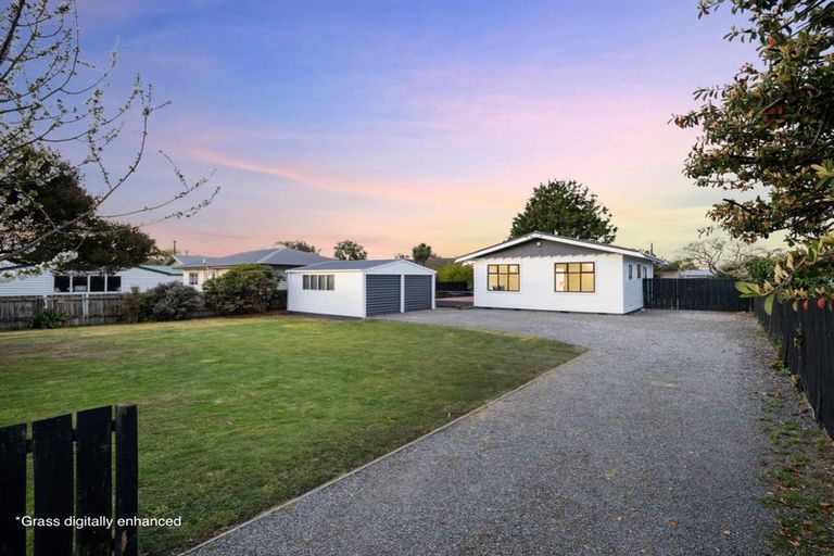 Photo of property in 335 Breezes Road, Aranui, Christchurch, 8061