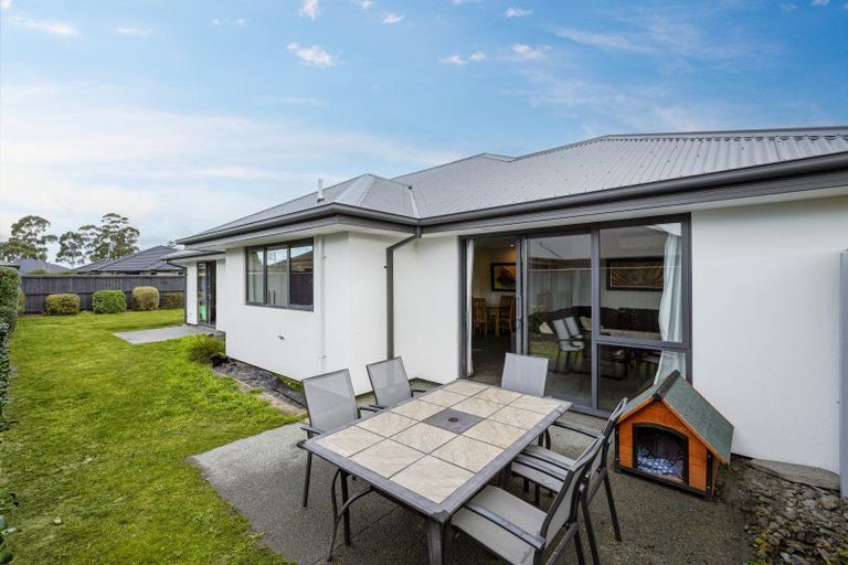 Photo of property in 20 Tara Crescent, Woodend, 7610