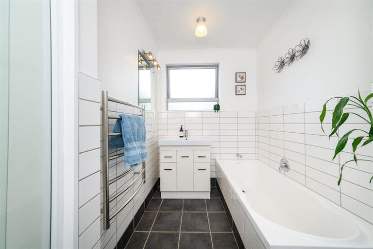 Photo of property in 58 Skerman Street, Marton, 4710