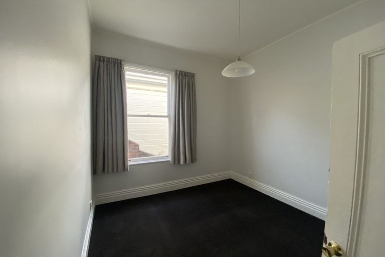 Photo of property in 131 Wallace Street, Mount Cook, Wellington, 6021