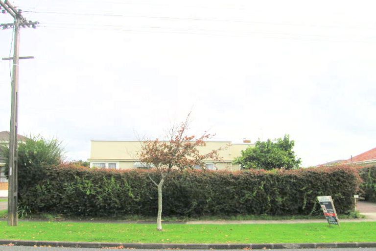 Photo of property in 1/40 Central Avenue, Papatoetoe, Auckland, 2025