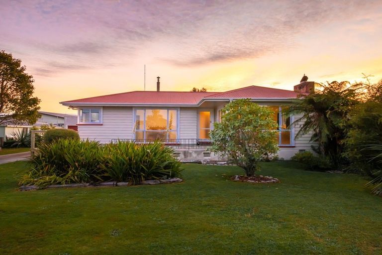 Photo of property in 120 Orowaiti Road, Westport, 7825