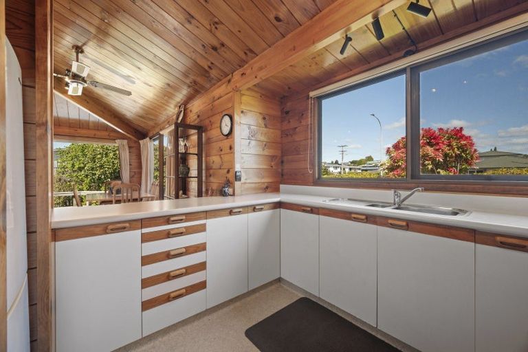 Photo of property in 39 Ngamotu Road, Taupo, 3330