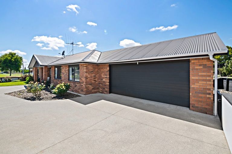 Photo of property in 368 Raeburne Street, Te Awamutu, 3800