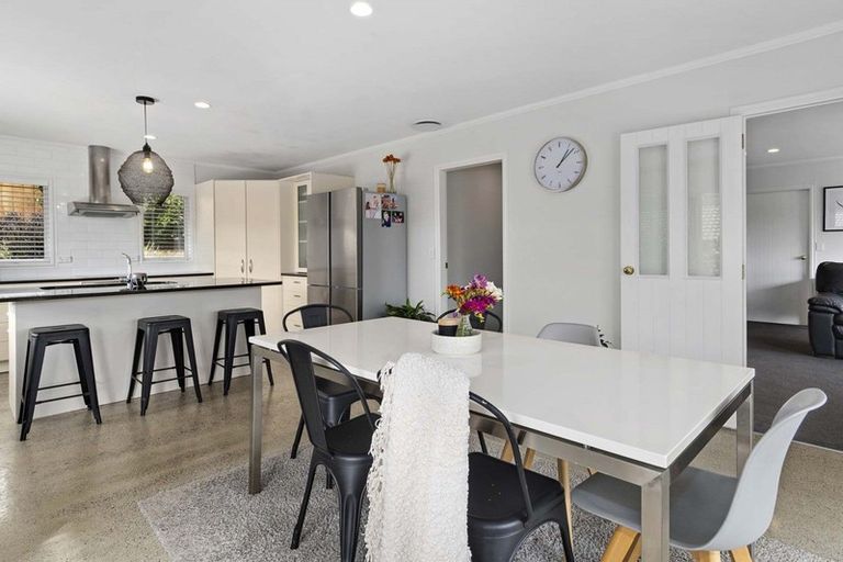 Photo of property in 77 Kinloch Drive, Bethlehem, Tauranga, 3110