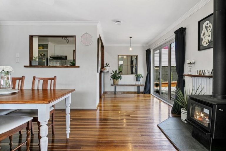 Photo of property in 44 Hinekura Avenue, Taupo, 3330