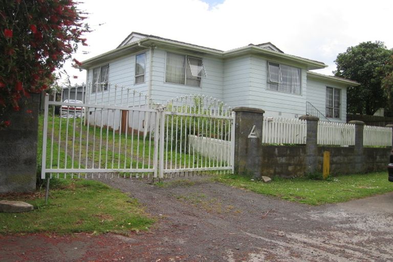 Photo of property in 22 Catkin Crescent, Papatoetoe, Auckland, 2025