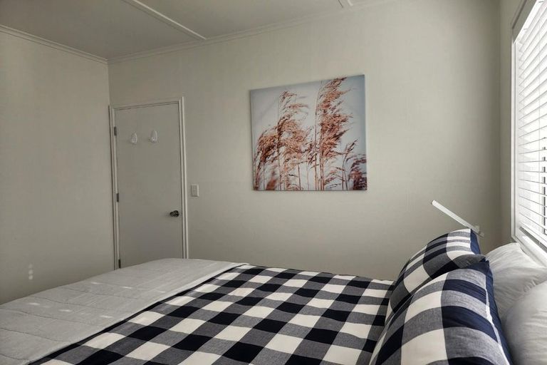 Photo of property in 48a Pitcairn Street, Oakura, 4314