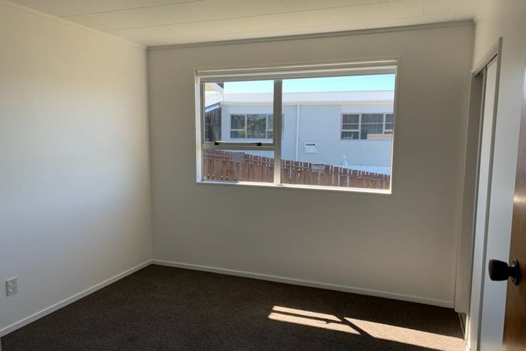 Photo of property in 18 Culzean Grove, Bell Block, New Plymouth, 4312