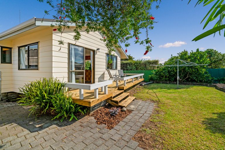 Photo of property in 17b Hannan Road, Whitianga, 3510