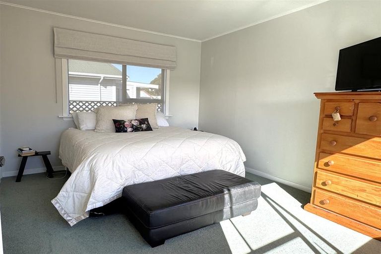 Photo of property in 74 Marlborough Street, Greymouth, 7805