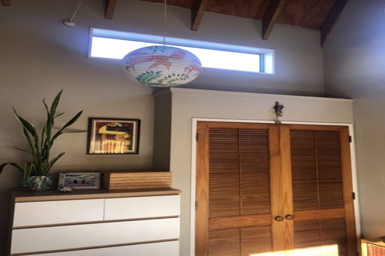 Photo of property in 74f1 Freyberg Street, Lyall Bay, Wellington, 6022